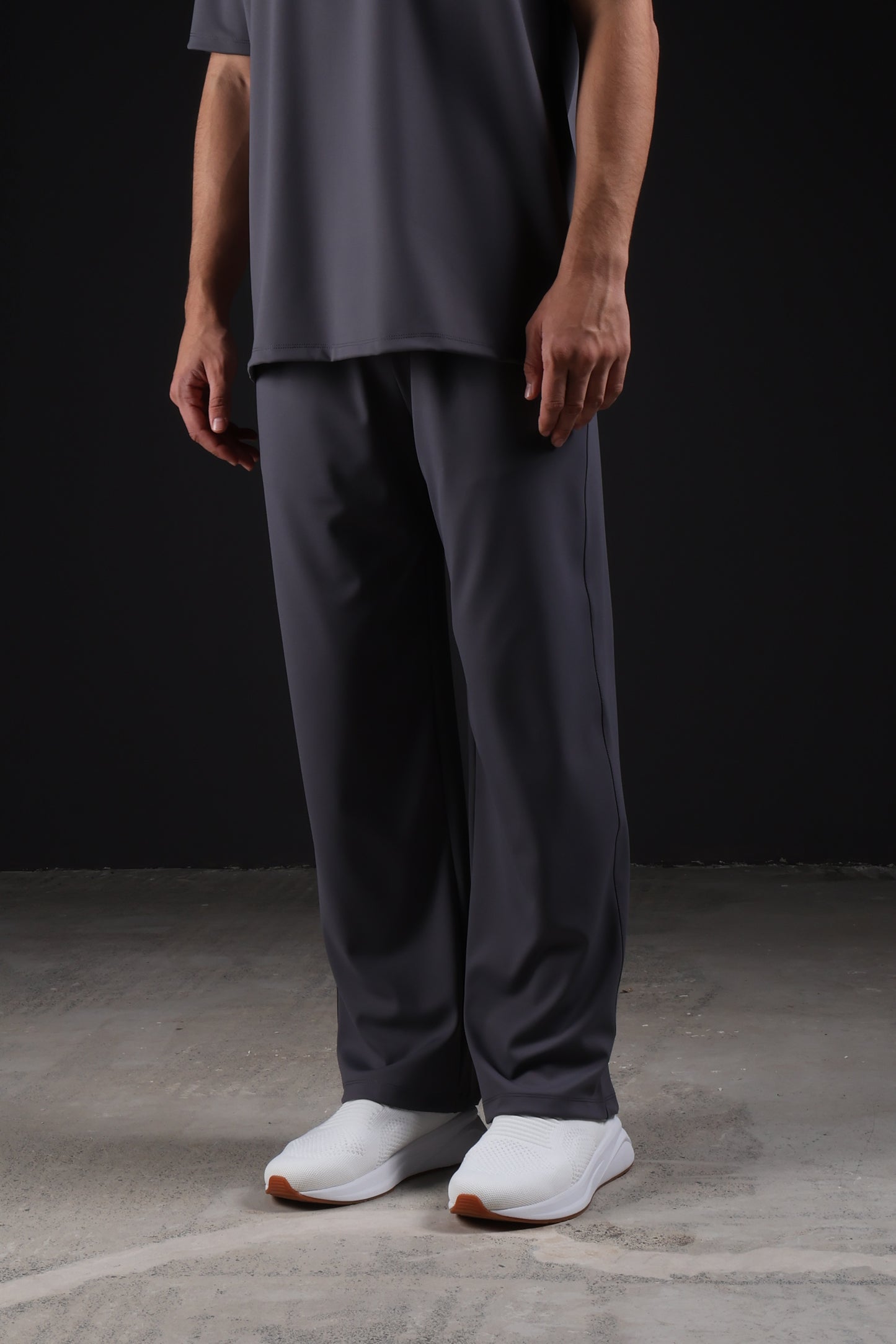 FLEX PANTS — IN GREY